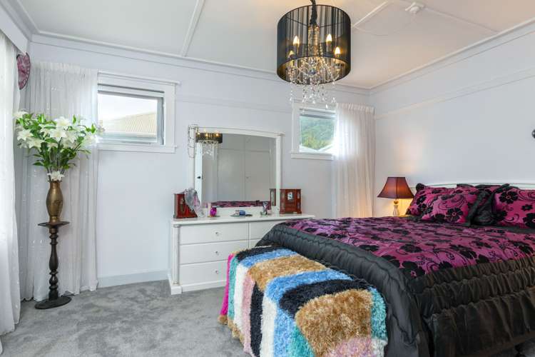 64 Broadway Picton_14