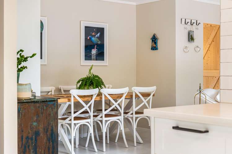 3/3 Marie Avenue Red Beach_9