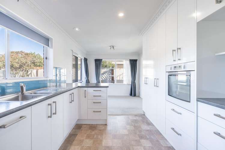 18 Robertson Street Glenholme_7