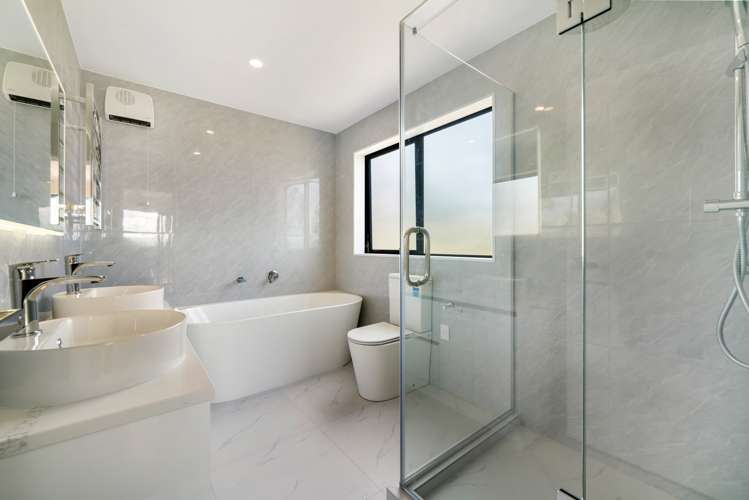 7 Bremner Ridge Street Flat Bush_16