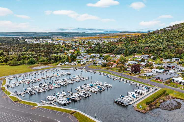 3 Te Moho Street Motuoapa_31