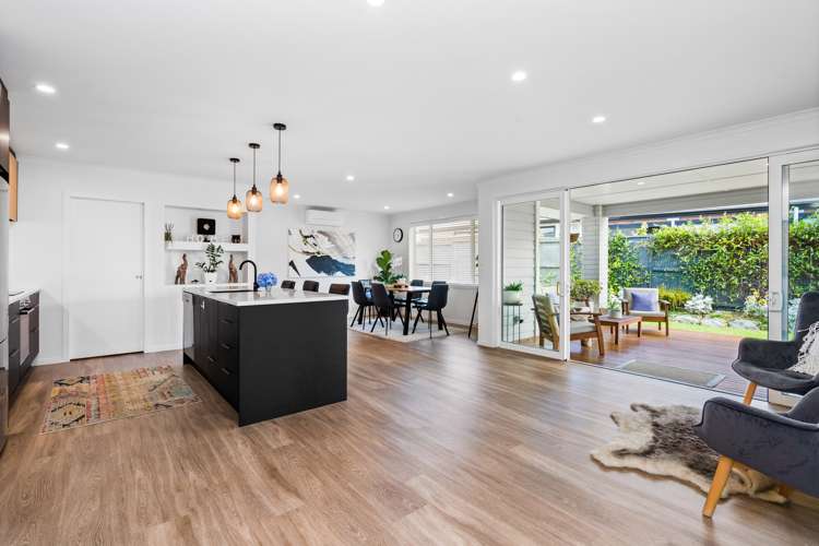 17 Powhaitere Road One Tree Point_24