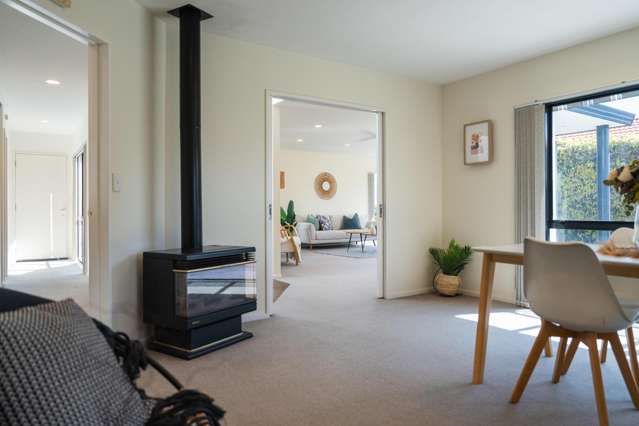 4 Regent Way Taradale_3