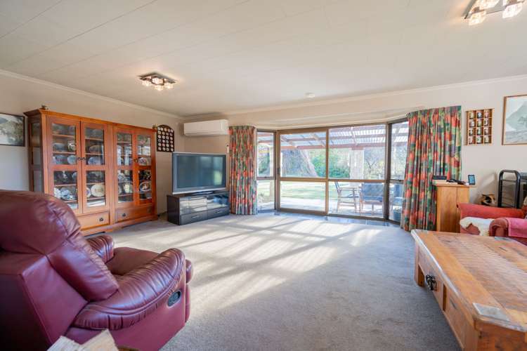 1063 Te Anau Mossburn Highway Te Anau Surrounds_9