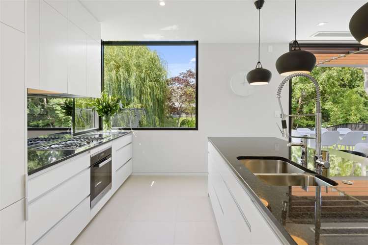 140 Glandovey Road Strowan_4