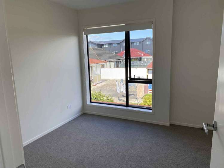 51 Neil Avenue Te Atatu Peninsula_7