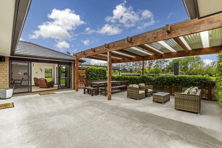 34 Arone Way Wainui_8