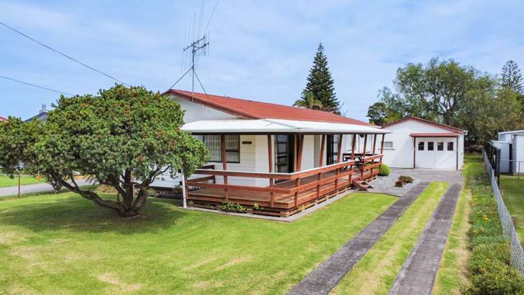 35 West Crescent Te Puru_7