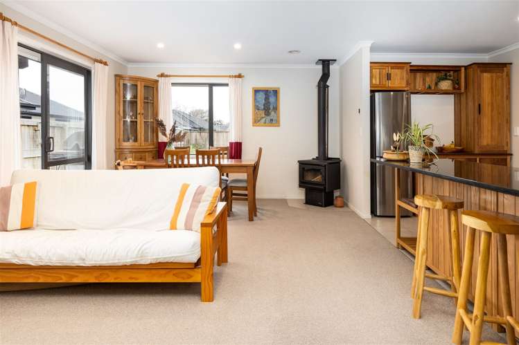 7 Dakota Place Burleigh_12