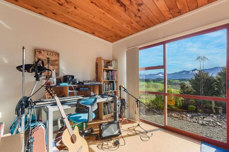 441 Waiwhero Road Ngatimoti_14