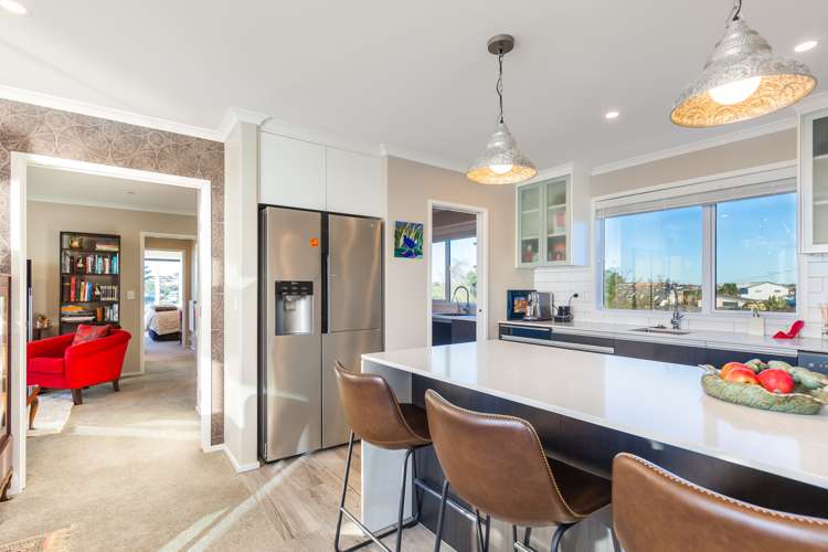 1268b Whangaparaoa Road Gulf Harbour_12