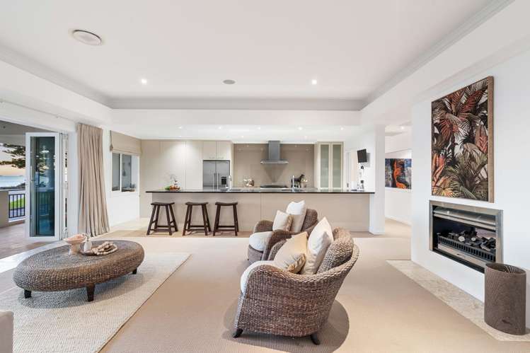 91 Marine Parade Mount Maunganui_26