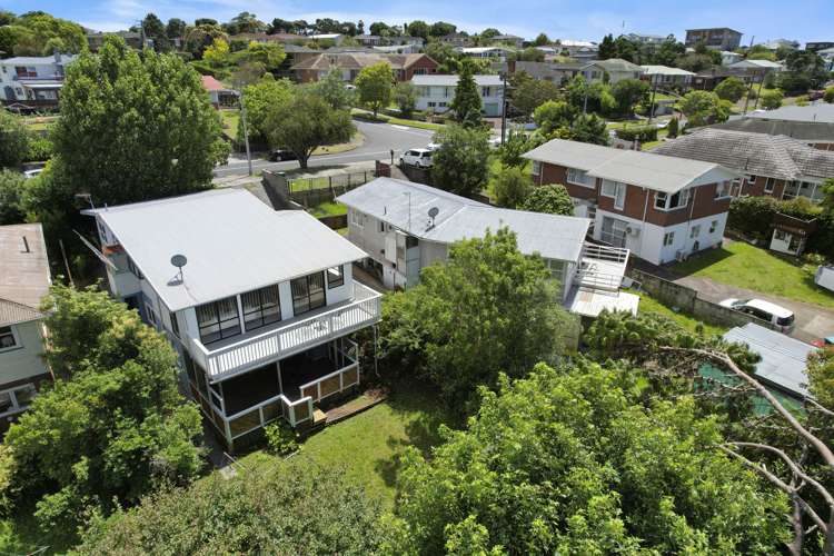 26 Ted William Street New Windsor_18