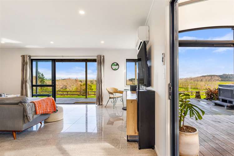 2708 Kaipara Coast Highway Glorit_13