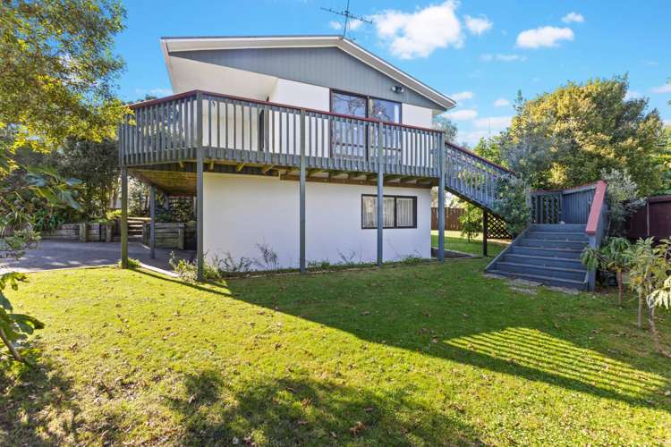 28 Sunningdale Street Wattle Downs_19