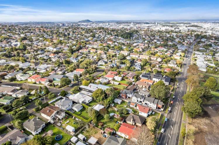 114 Mount Smart Road Onehunga_23