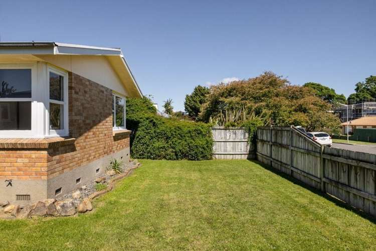 14A Rimu Street Gate Pa_3