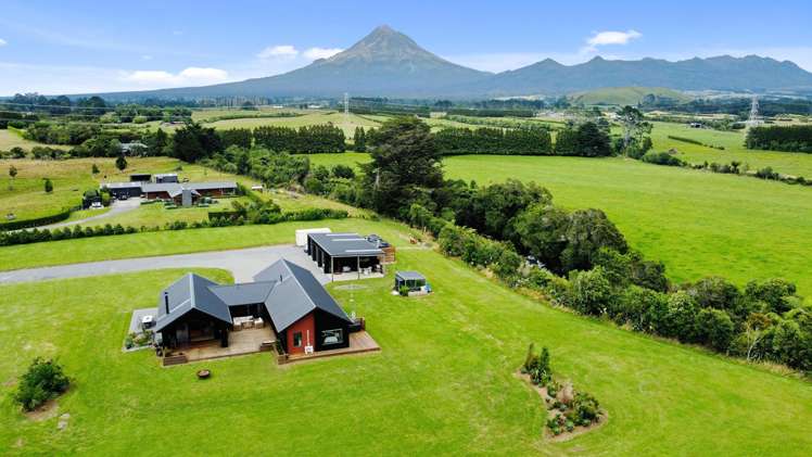 1506 Egmont Road Egmont Village_29