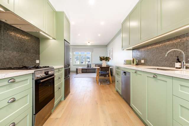 3/9a Hawker Street Mount Victoria_3