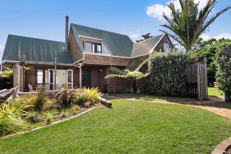 1215 Kohekohe-Karioitahi Road Pollok_15