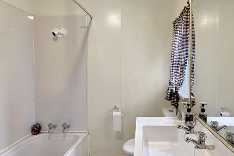 2096 Rangiwahia Road Rangiwahia_16