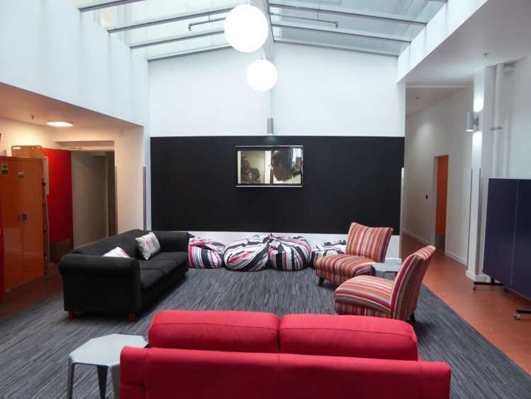 4b/242 Taranaki Street Mount Cook_9