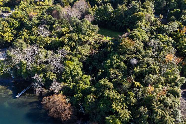 18 & 20 Te Toroa Drive Lake Tarawera_9
