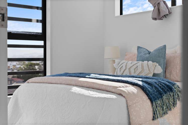 7/233 Great North Road Henderson_16