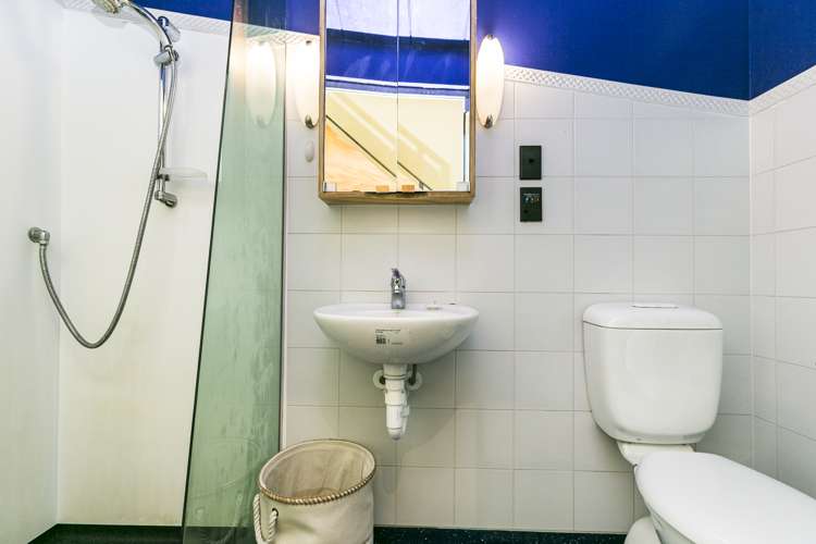 1c/51 Webb Street Mount Cook_6