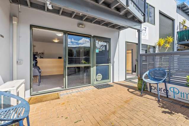 Unit 4/18 Airborne Road Rosedale_2