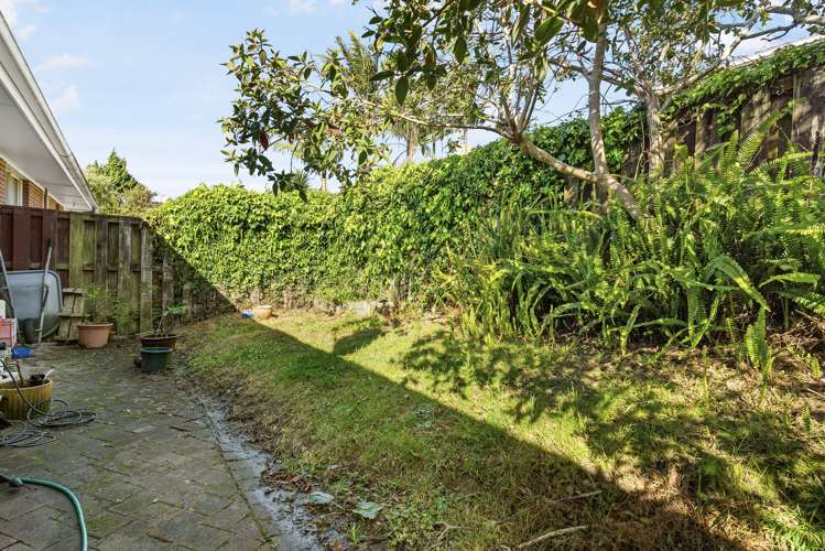 2/36 Gowing Drive Meadowbank_13