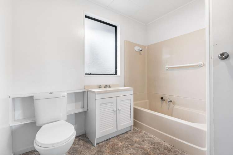 4/17 Glen Road Ranui_12