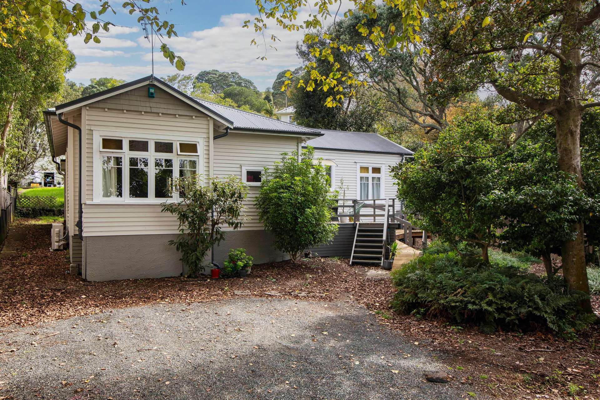 7/63E Owairaka Avenue Mt Albert_0