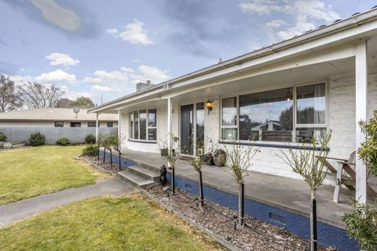 8 Gibbs Drive Woodend_25