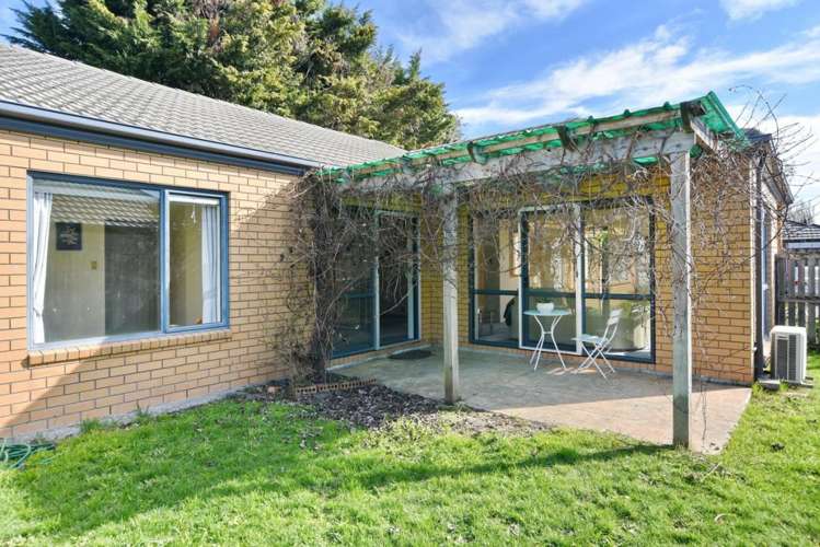 10 Riegler Place Belfast_24