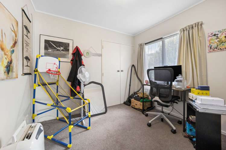7A & 1/7A Tirimoana Road Te Atatu South_22