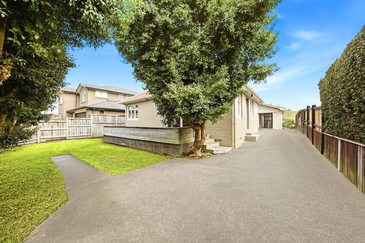 8 Renton Road_1