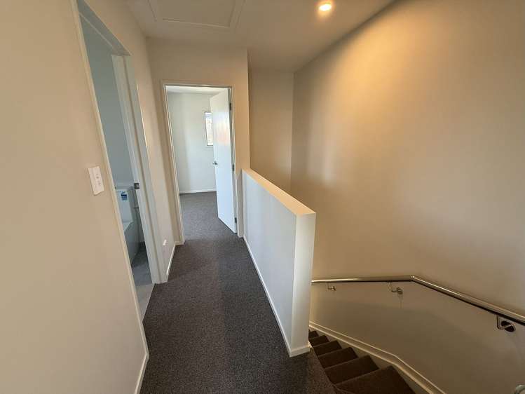 9 Te Ara Wai Mangere East_10