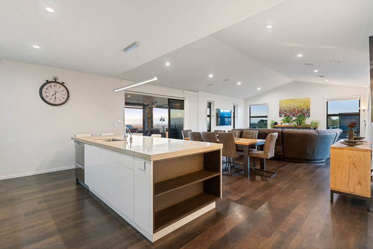 11 Bernora Crescent Bombay_57