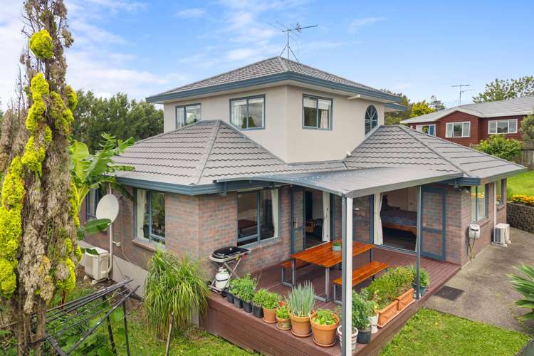 64 Milan Drive Glen Eden_16
