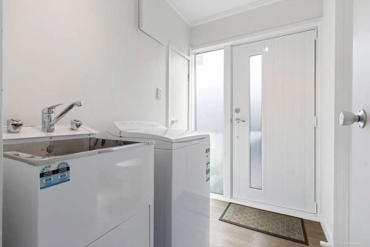 5/7 Koromiko Street New Lynn_12