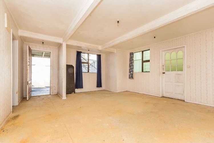 7 Rixon Grove Mount Victoria_4