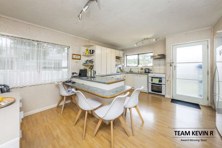 2 Redcrest Avenue Red Hill_6