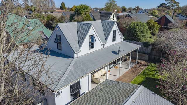 Four-Bedroom Home in Ever-Popular Ilam