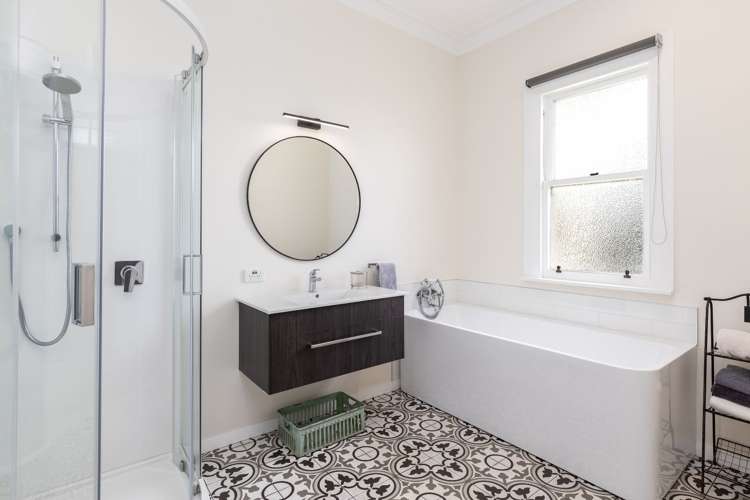 2 Weld Street Blenheim Central_13