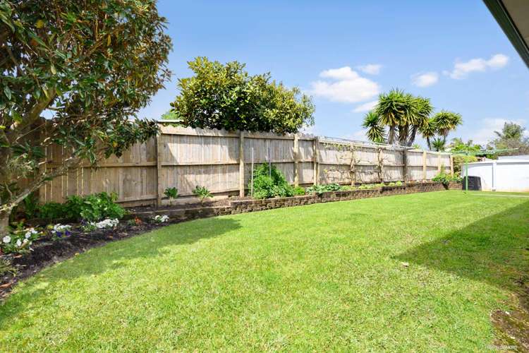 21 Araminta Place Beachlands_11