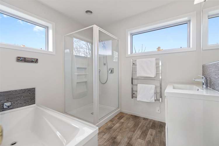 124 Aubrey Road Wanaka_10