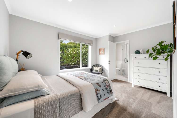 11 Holly Way Sunnyhills_14