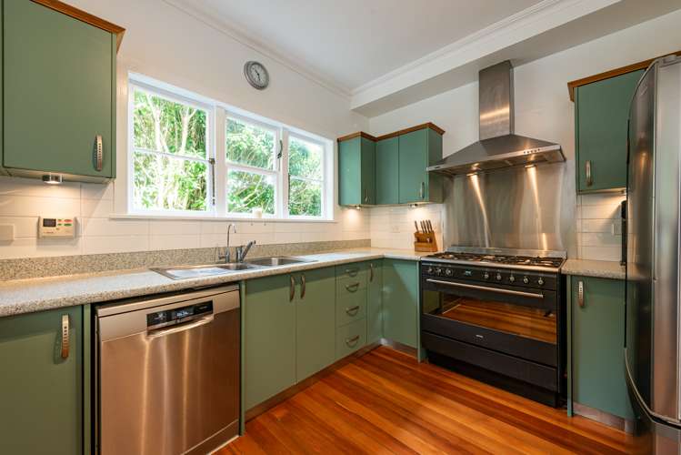 44 Ashleigh Crescent Miramar_8