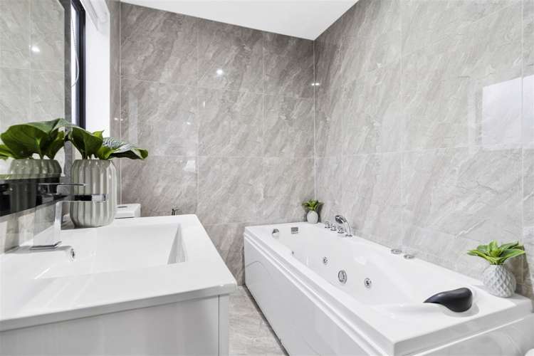 90 Joseph Street Flat Bush_13